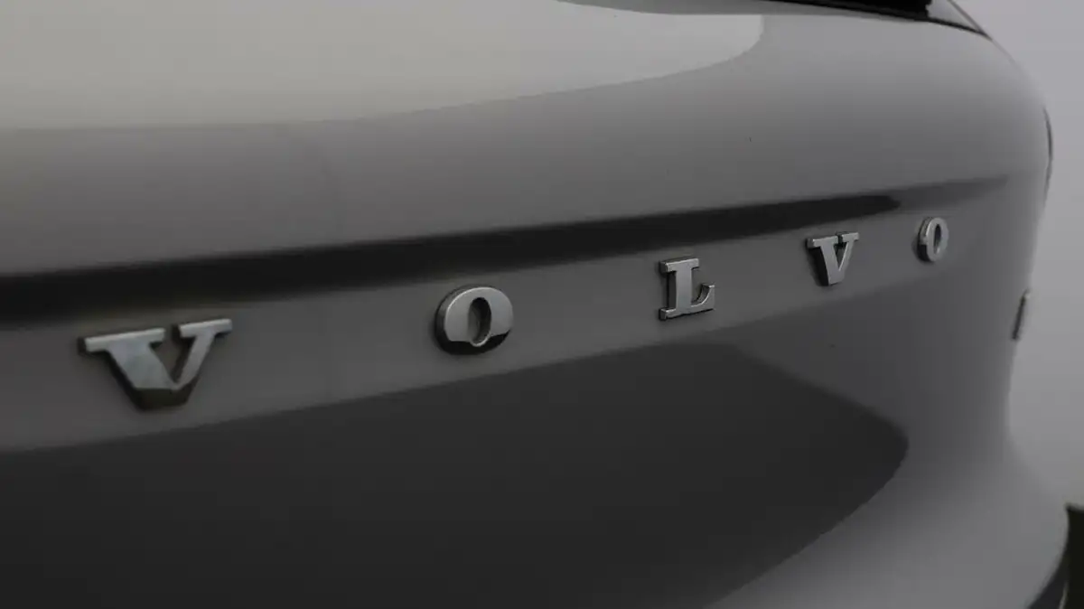 2023-volvo-xc40-e-twin-recharge-plus-big-19