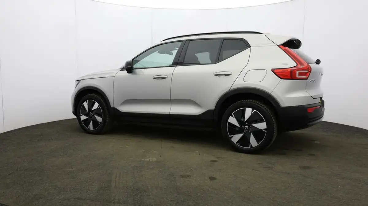 2023-volvo-xc40-e-twin-recharge-plus-big-60