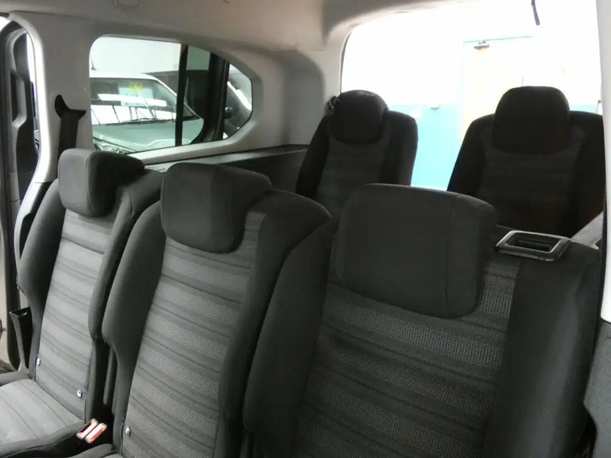 2021-vauxhall-combo-life-12i-elite-xl-big-22
