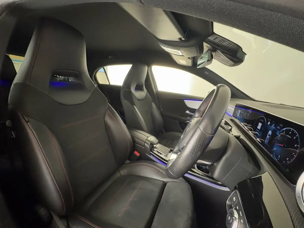 2020-mercedes-benz-a-class-13-a200-amg-line-premium-hatchback-5d-big-21