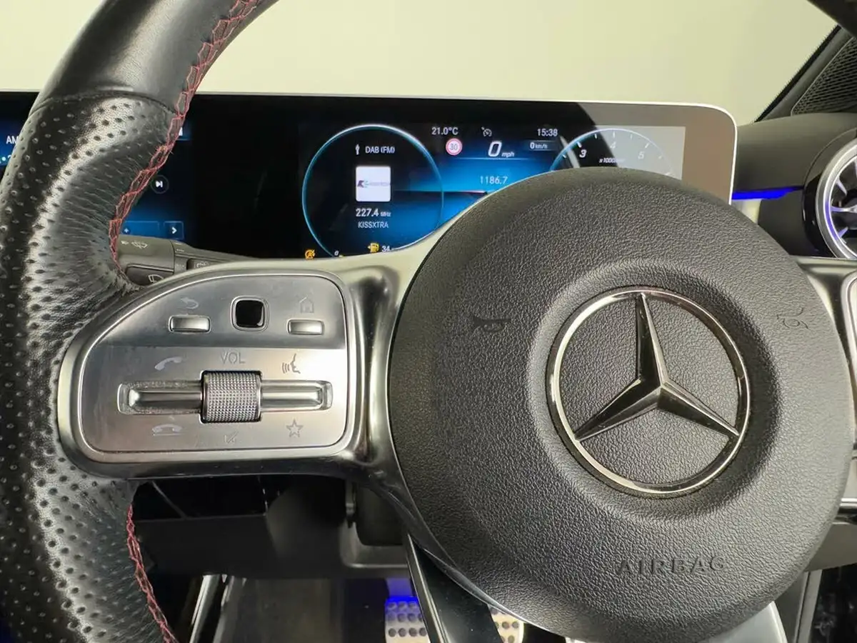 2020-mercedes-benz-a-class-13-a200-amg-line-premium-hatchback-5d-big-25