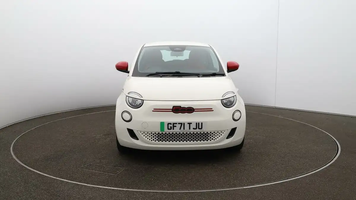 2021-fiat-500-e-red-117bhp-big-31