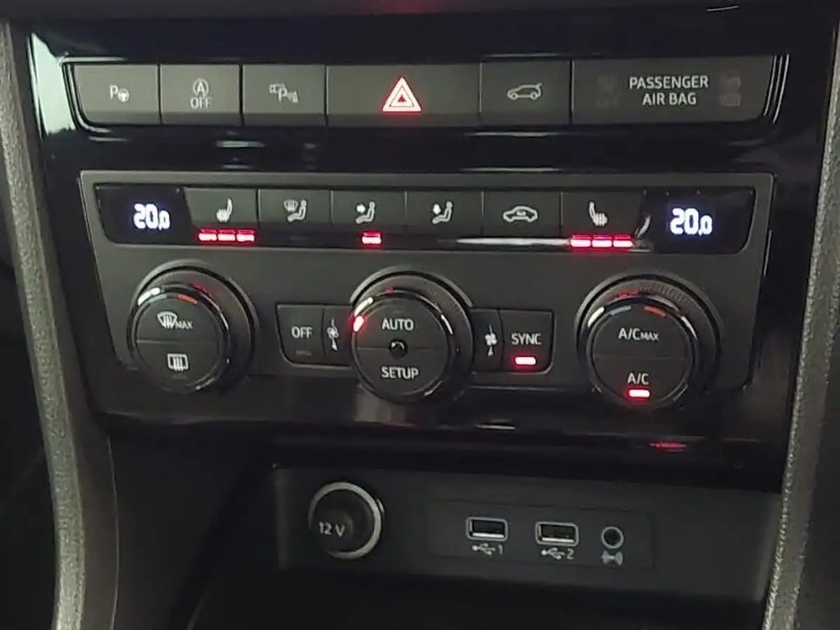 2019-seat-cupra-ateca-20-tsi-comfort-sound-packdesign-pack-big-15