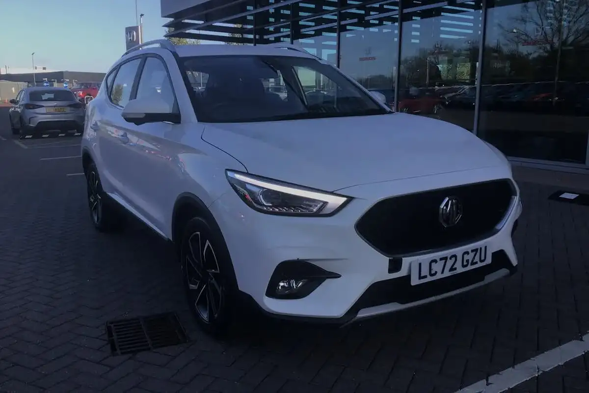 2022-mg-zs-suv-15-vti-tech-exclusive-big-24