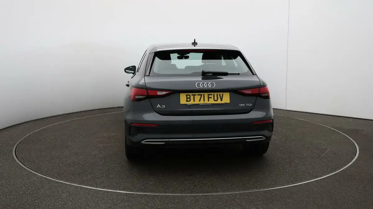 2021-audi-a3-20-35-tdi-sportback-5d-s-tronic-big-6