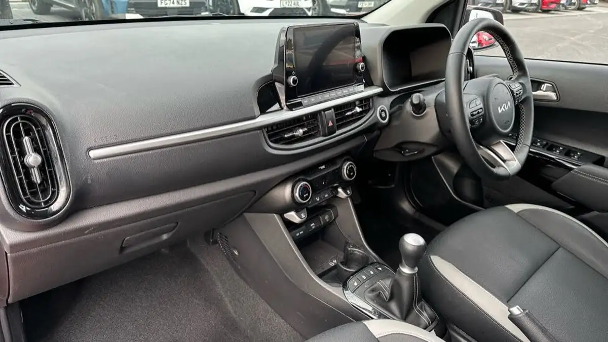 2024-kia-picanto-10-3-62bhp-big-2