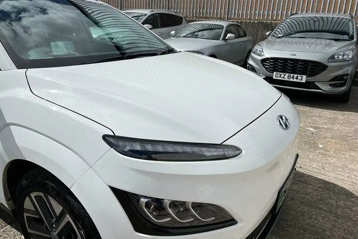 2021-hyundai-kona-e-ultimate-big-22