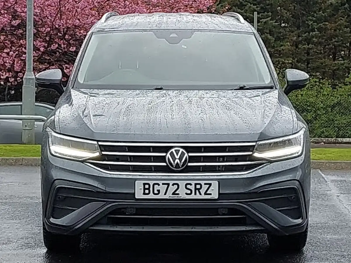 2022-volkswagen-tiguan-allspace-15-tsi-life-big-18