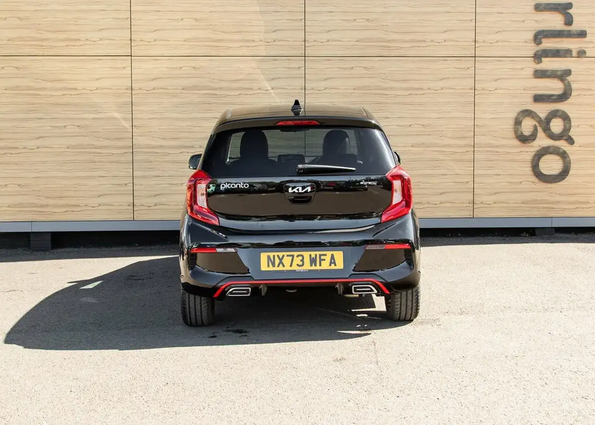 2023-kia-picanto-10-gt-line-big-6