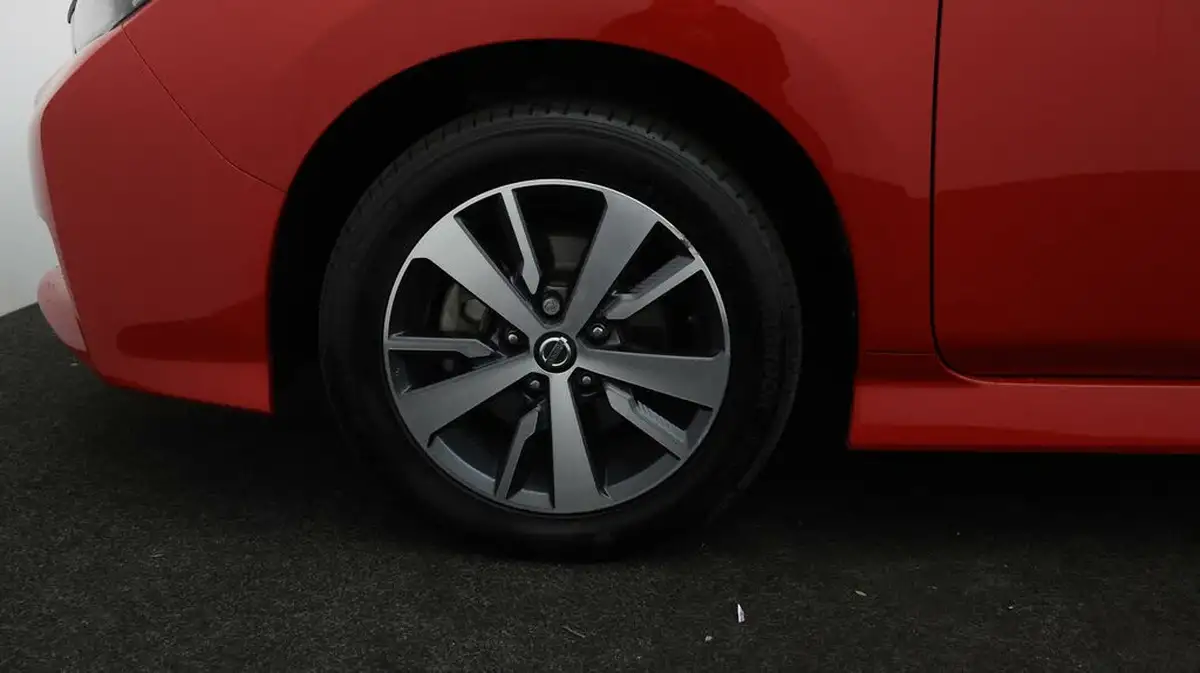 2022-nissan-leaf-e-acenta-big-17