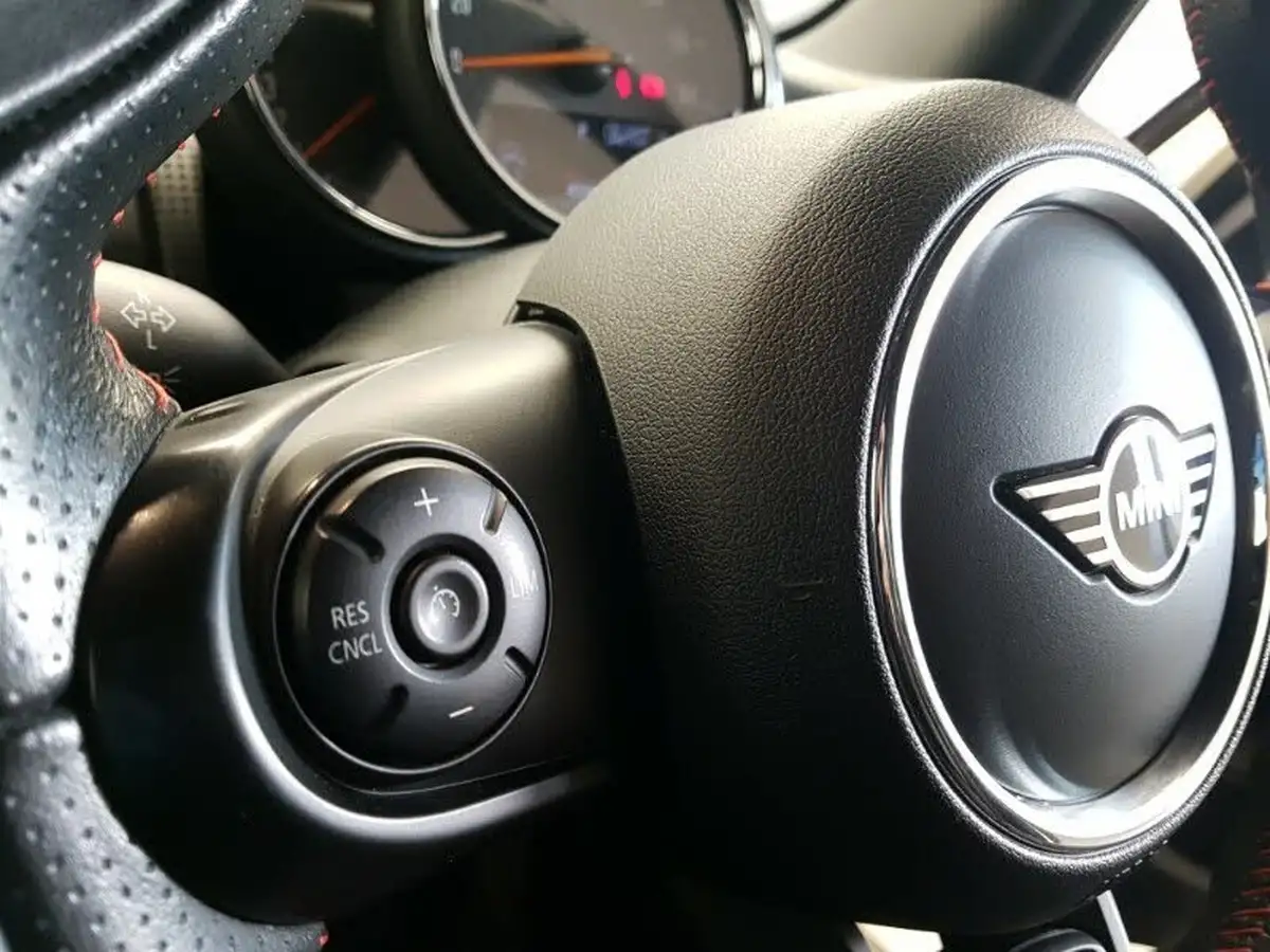 2020-mini-cooper-15-cooper-sport-hatchback-5d-auto-big-13