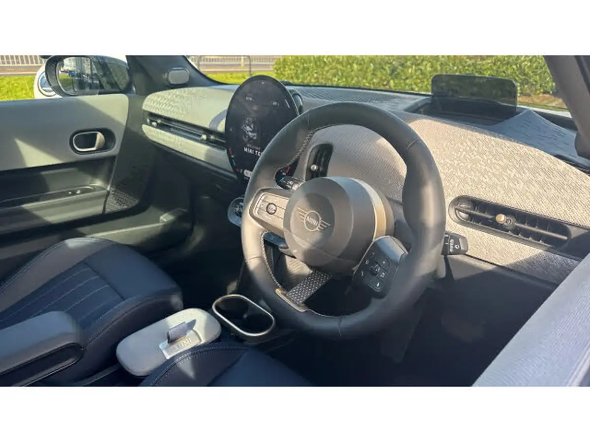 2024-mini-cooper-20-cooper-s-exclusive-201bhp-hatchback-5d-auto-big-5