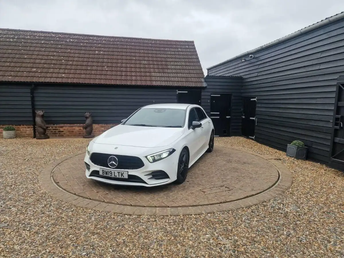 2019-mercedes-benz-a-class-20-a220-amg-line-premium-hatchback-5d-big-26