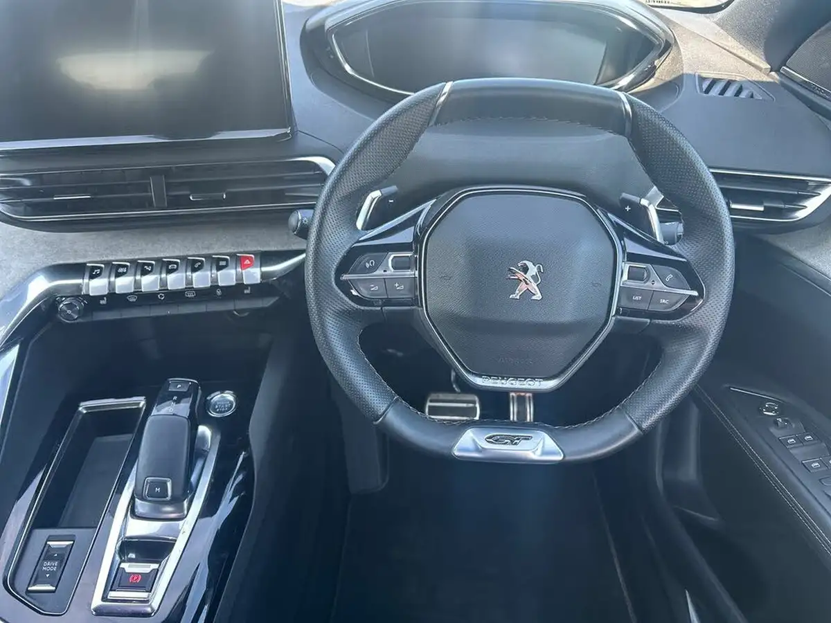 2021-peugeot-3008-suv-12-puretech-gt-premium-big-14