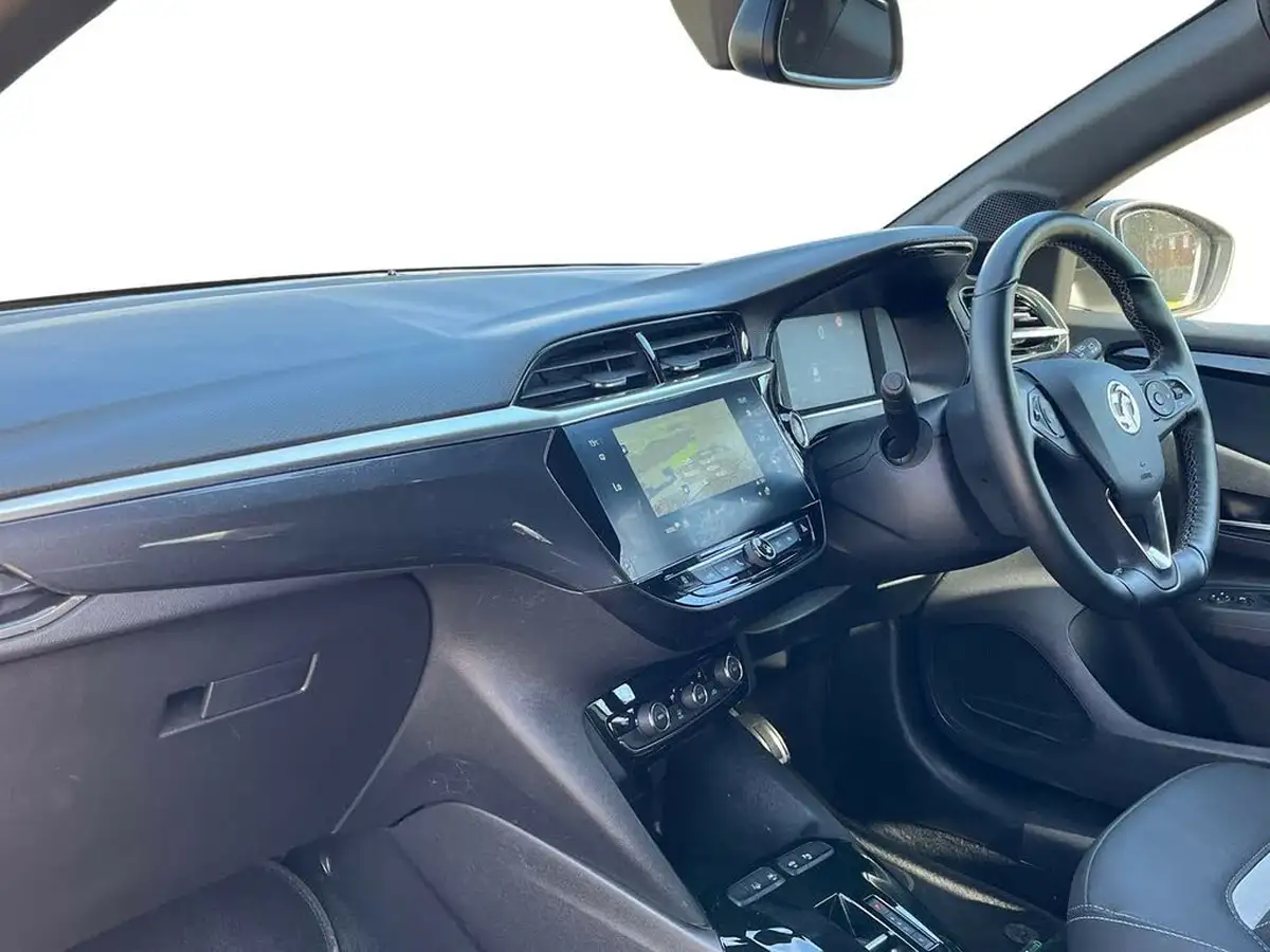2023-vauxhall-corsa-e-ultimate-electric-136ps-11kw-charger-big-6