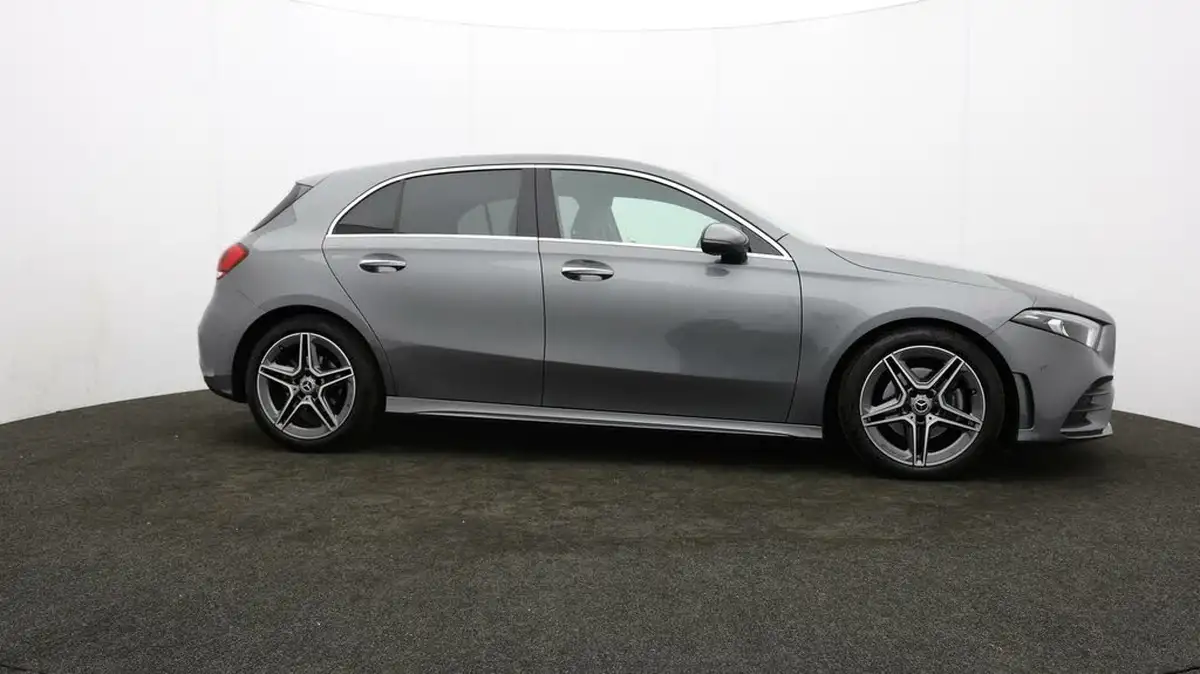 2021-mercedes-benz-a-class-20d-a200d-amg-line-premium-hatchback-5d-big-34