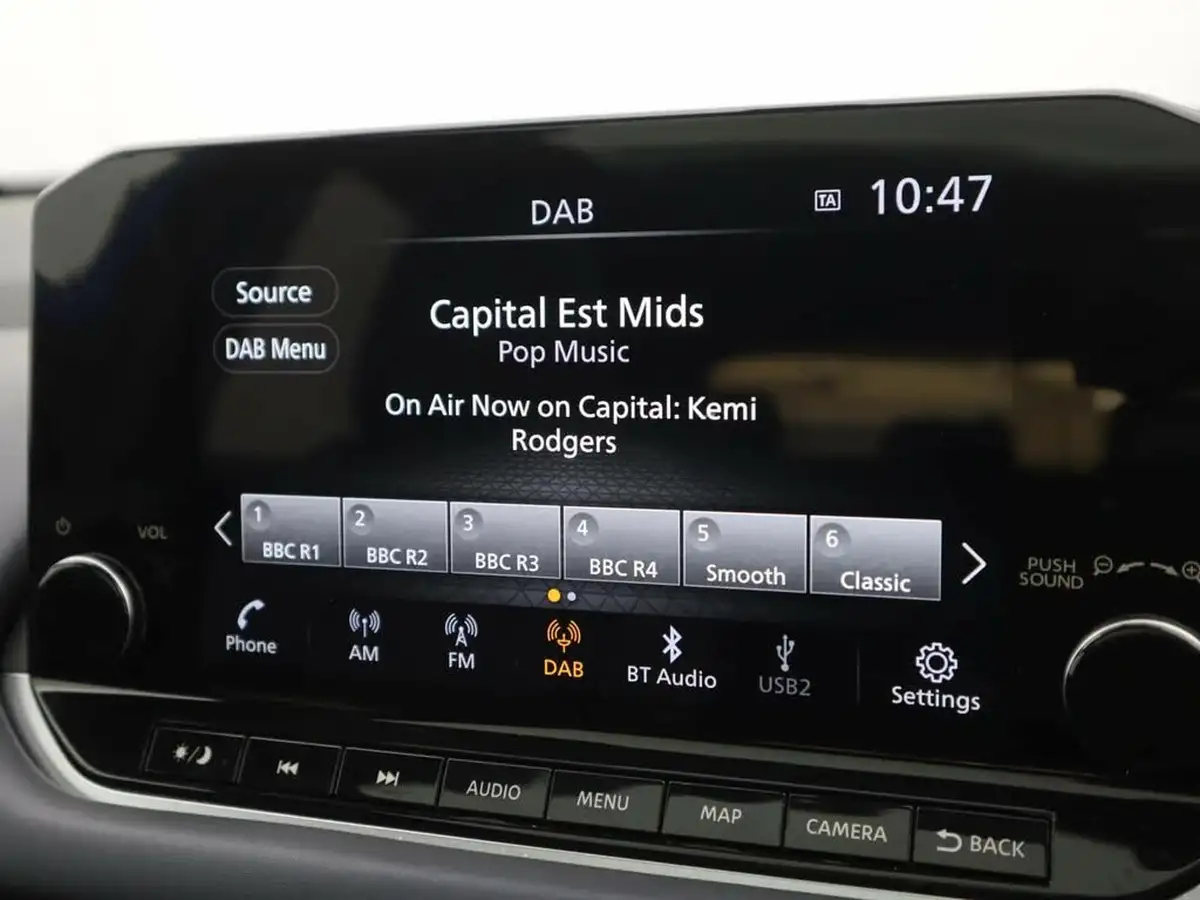 2022-nissan-qashqai-13-dig-t-tekna-xtronic-big-22