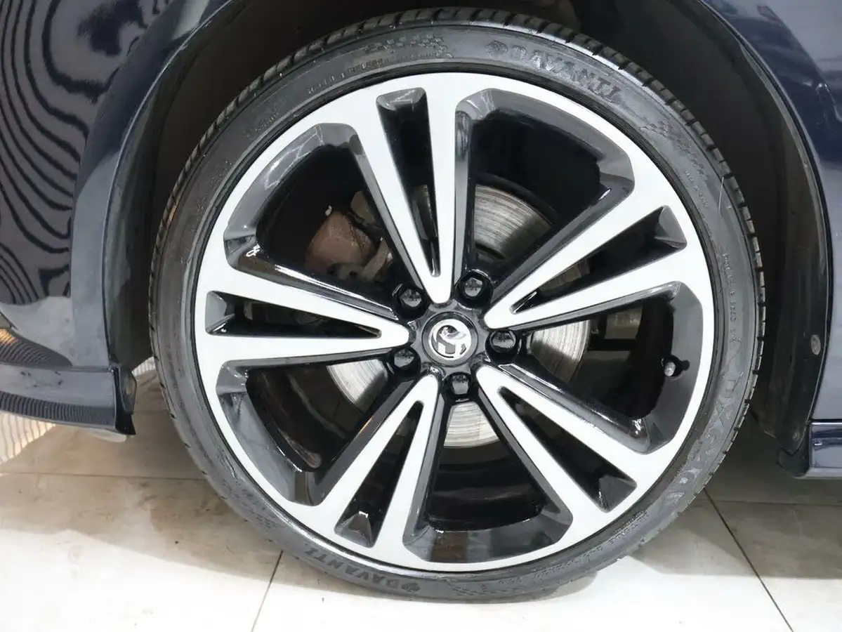 2018-vauxhall-insignia-grand-sport-20td-sri-vx-line-nav-big-53