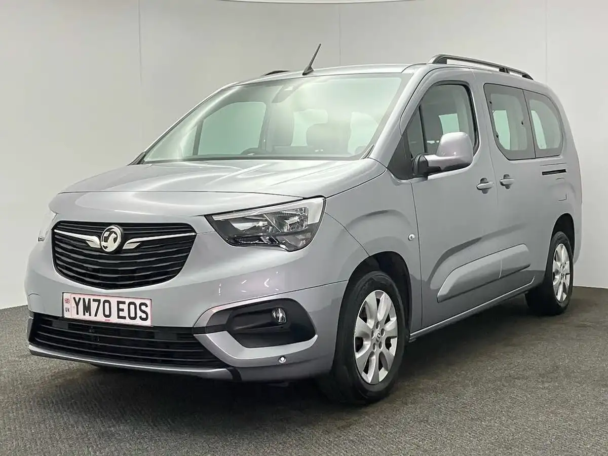 2020-vauxhall-combo-life-15-energy-100ps-7st-big-45