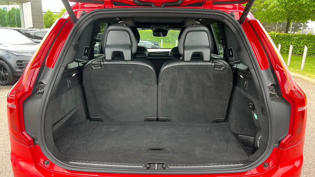 2017-volvo-xc90-20-t8-r-design-pro-twin-engine-big-12