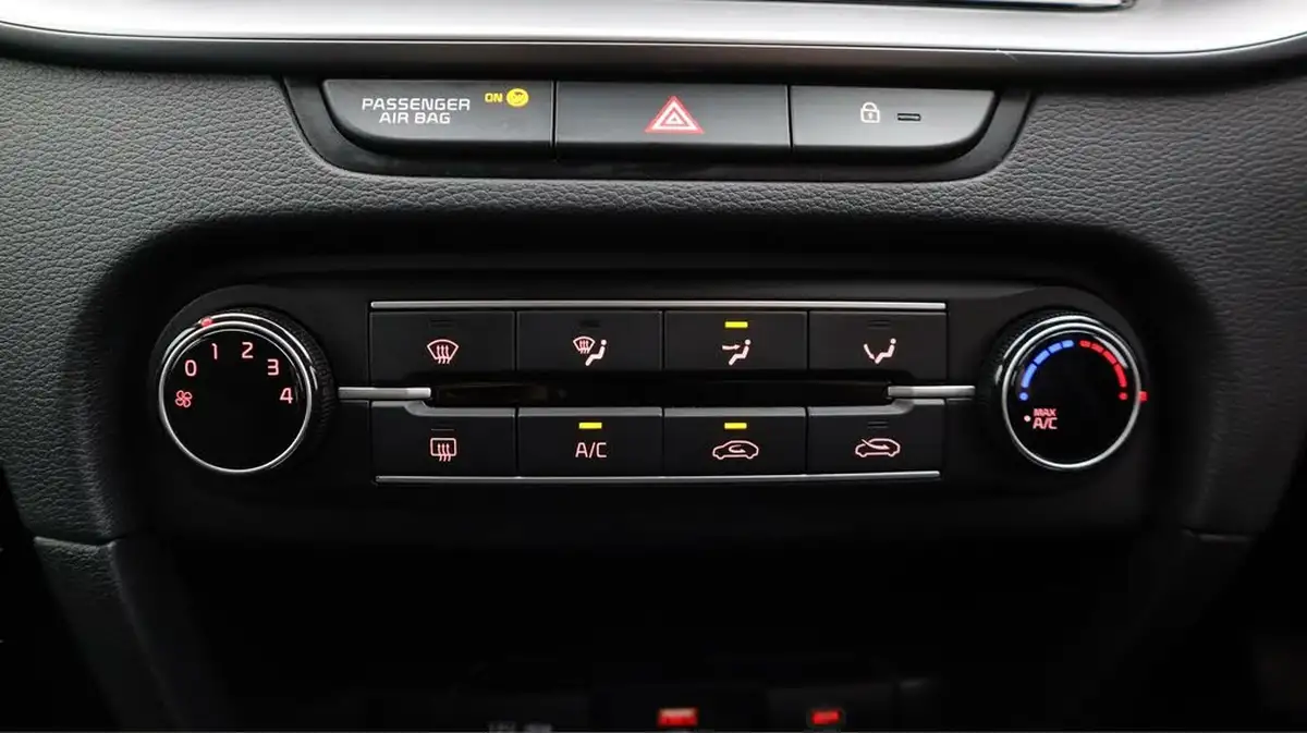 2023-kia-ceed-15-t-gdi-2-158bhp-sportswagon-big-12