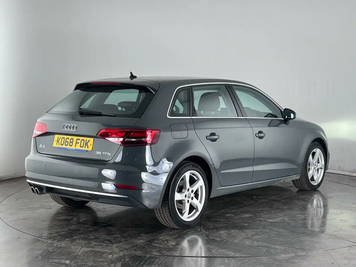 2018-audi-a3-15-35-tfsi-sportback-5d-s-tronic-big-6