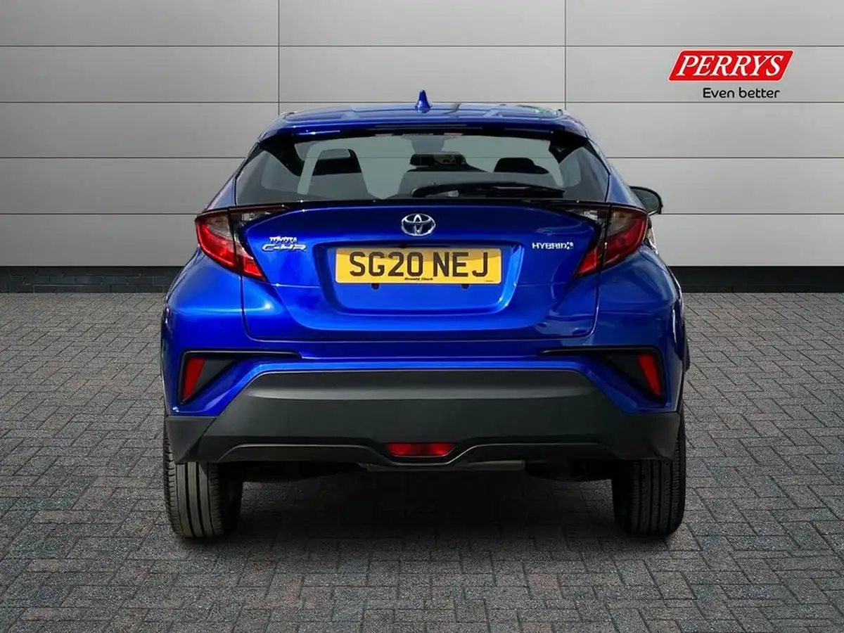2020-toyota-c-hr-18-vvt-i-icon-parking-pack-big-4
