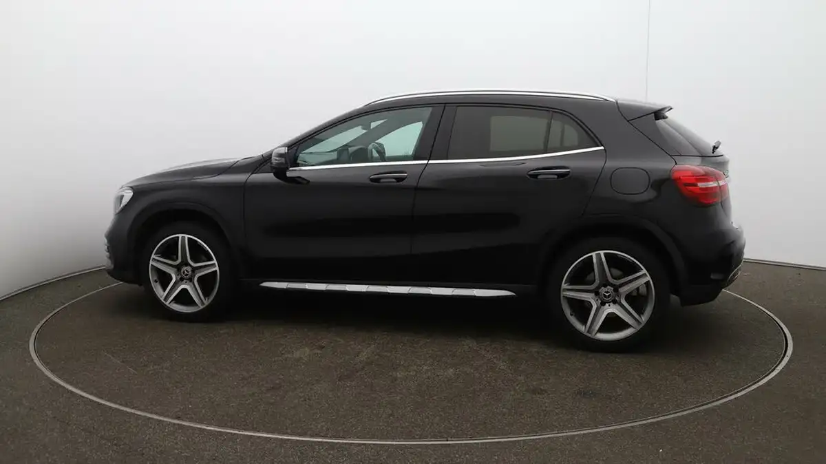 2020-mercedes-benz-gla-class-16-gla-200-amg-line-edition-plus-7g-dct-big-53