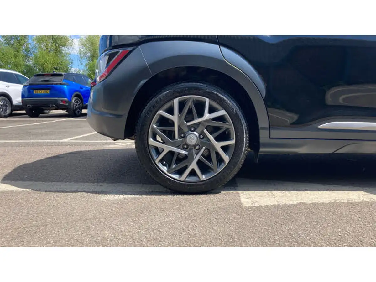 2023-hyundai-kona-16-gdi-ultimate-big-6