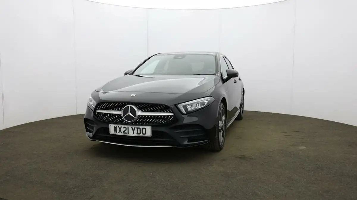 2021-mercedes-benz-a-class-13-a250e-amg-line-hatchback-5d-big-31