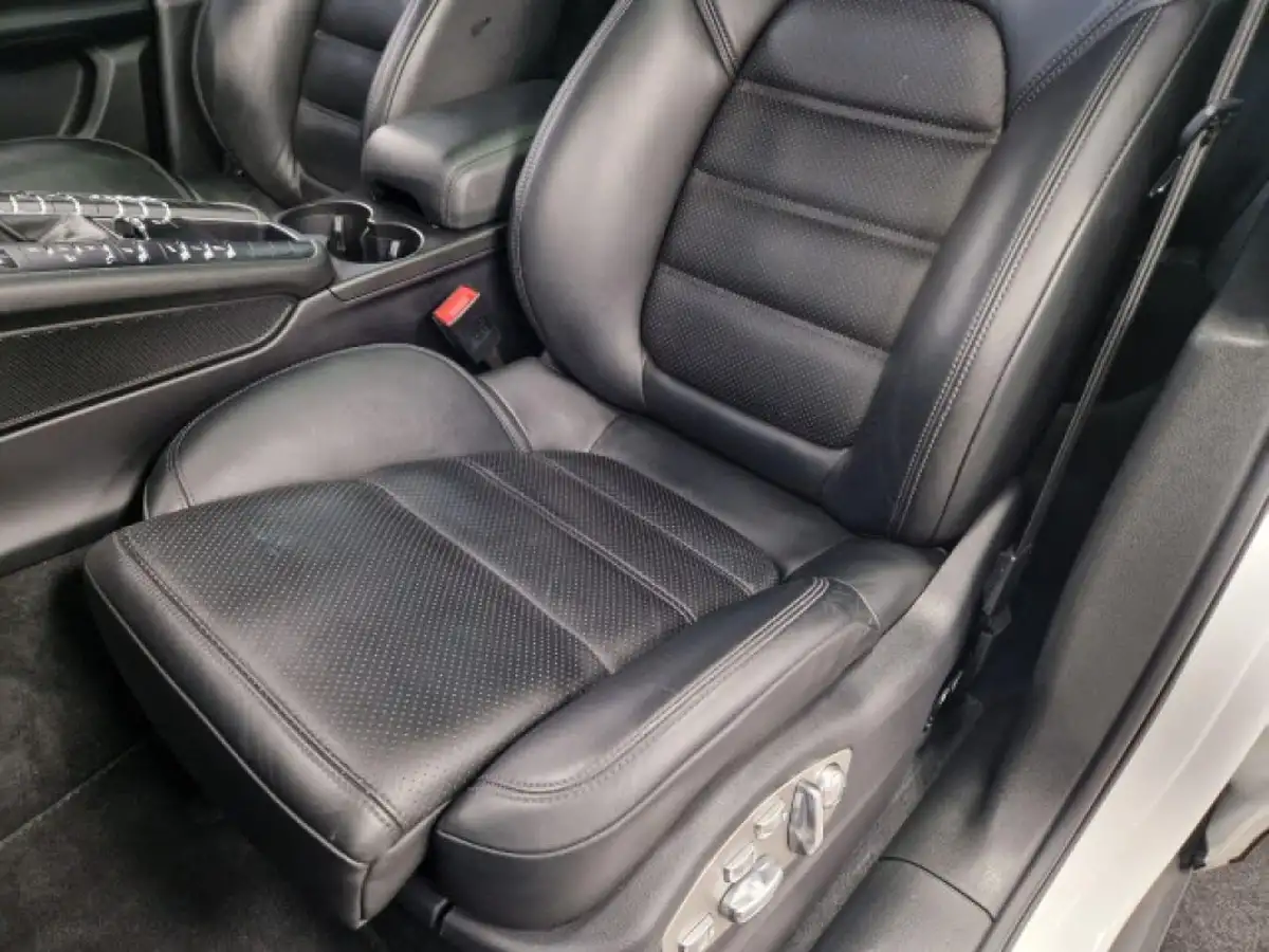2014-porsche-macan-30td-s-big-18