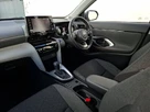 2022-toyota-yaris-cross-15-vvt-i-icon-small-4