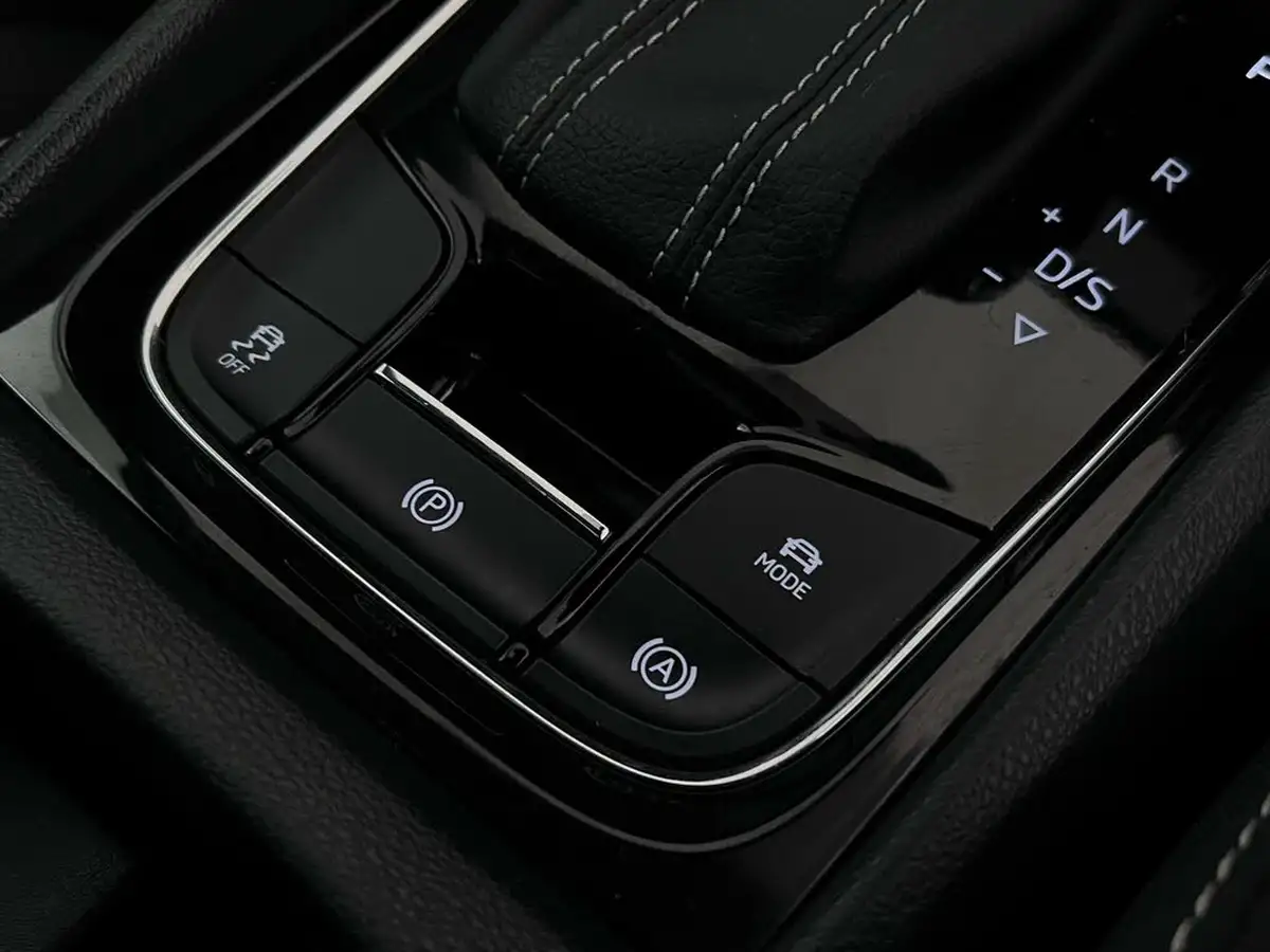 2021-skoda-karoq-15-tsi-sportline-dsg-big-47