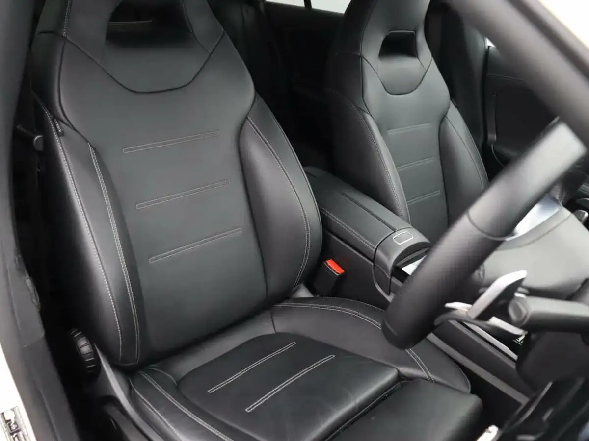 2022-mercedes-benz-cla-13-cla-200-amg-line-premium-coupe-4d-big-8