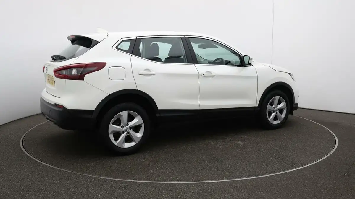 2021-nissan-qashqai-13-dig-t-acenta-premium-158ps-xtronic-big-50