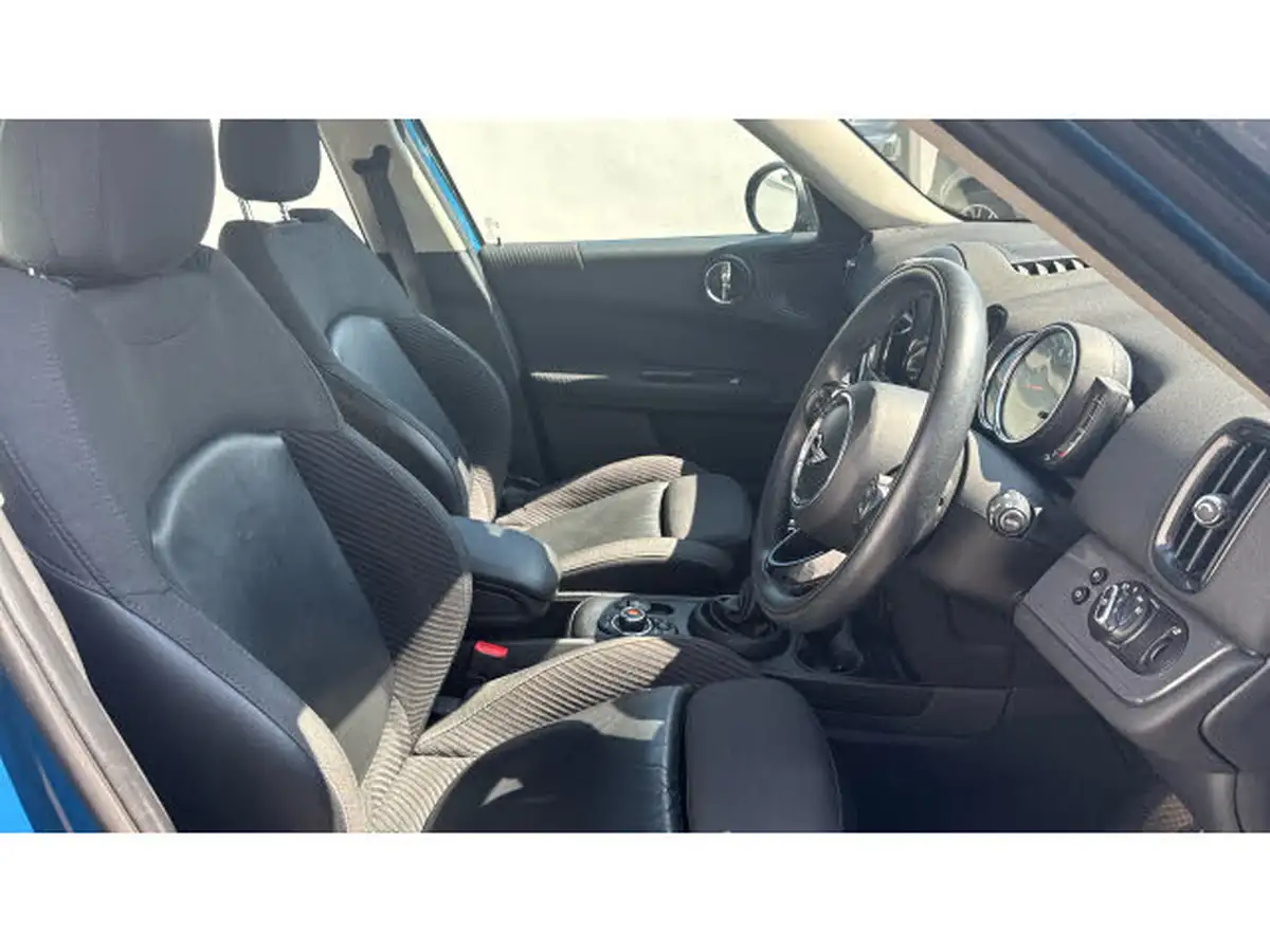 2017-mini-countryman-15-cooper-ss-all4-auto-big-10