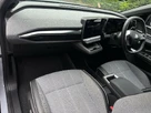 2024-renault-megane-e-tech-e-techno-small-13