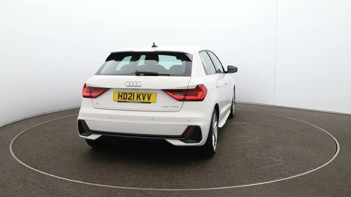 2021-audi-a1-10-25-tfsi-s-line-big-58