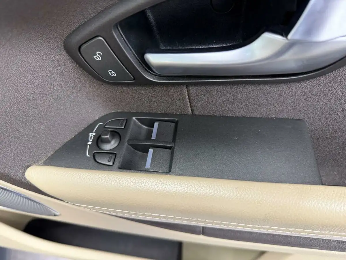 2015-land-rover-range-rover-evoque-22sd4-pure-tech-coupe-3d-auto-big-25