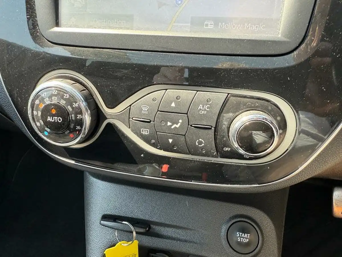 2019-renault-captur-13-tce-s-edition-150bhp-edc-auto-big-22