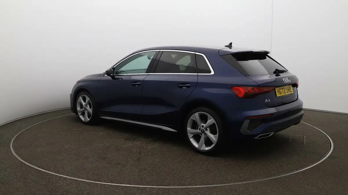 2023-audi-a3-15-35-tfsi-s-line-sportback-5d-big-54