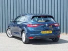 2019-renault-megane-15dci-play-hatchback-small-1