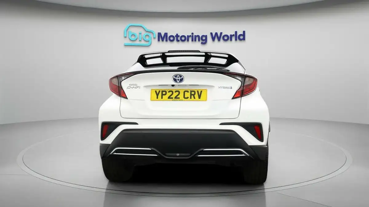2022-toyota-c-hr-20-vvt-i-design-big-5