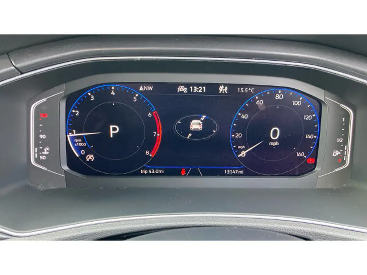 2021-volkswagen-t-roc-15-tsi-sel-dsg-big-17