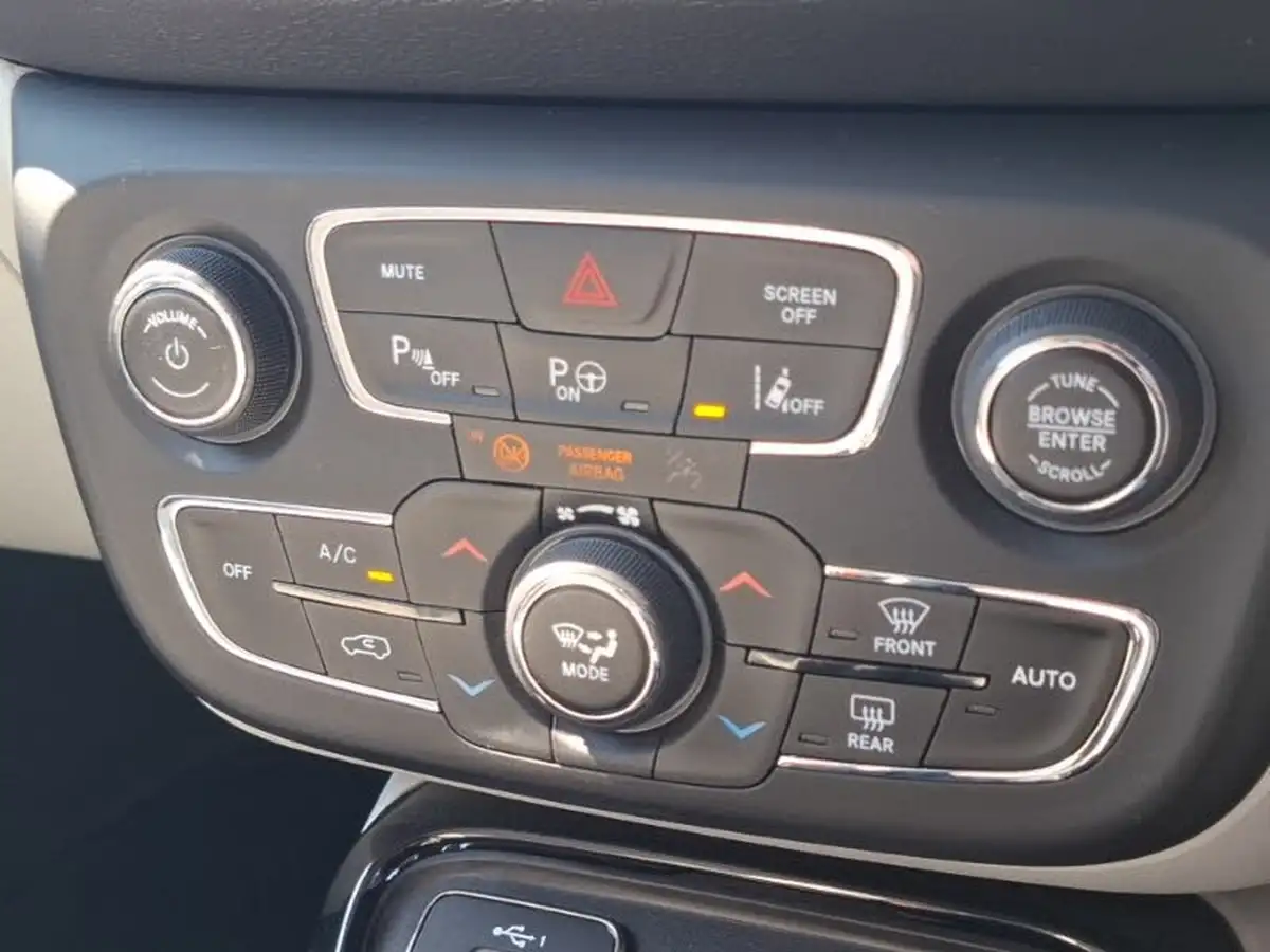 2021-jeep-compass-14-multiair-ii-limited-138bhp-big-10
