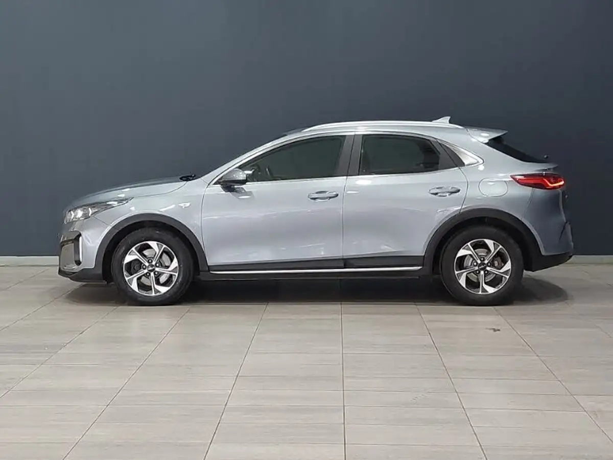 2023-kia-xceed-15-t-gdi-2-158bhp-big-3