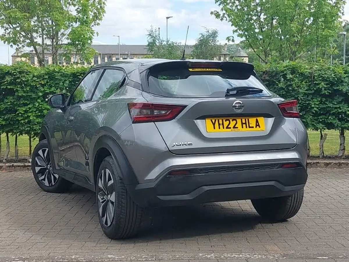 2022-nissan-juke-10-dig-t-acenta-big-1
