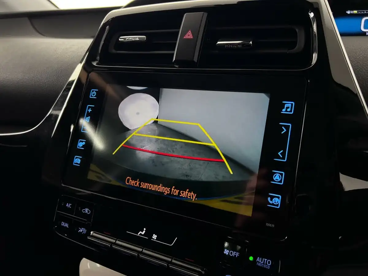 2019-toyota-prius-18-vvt-i-business-edition-plus-ss-cvt-big-31