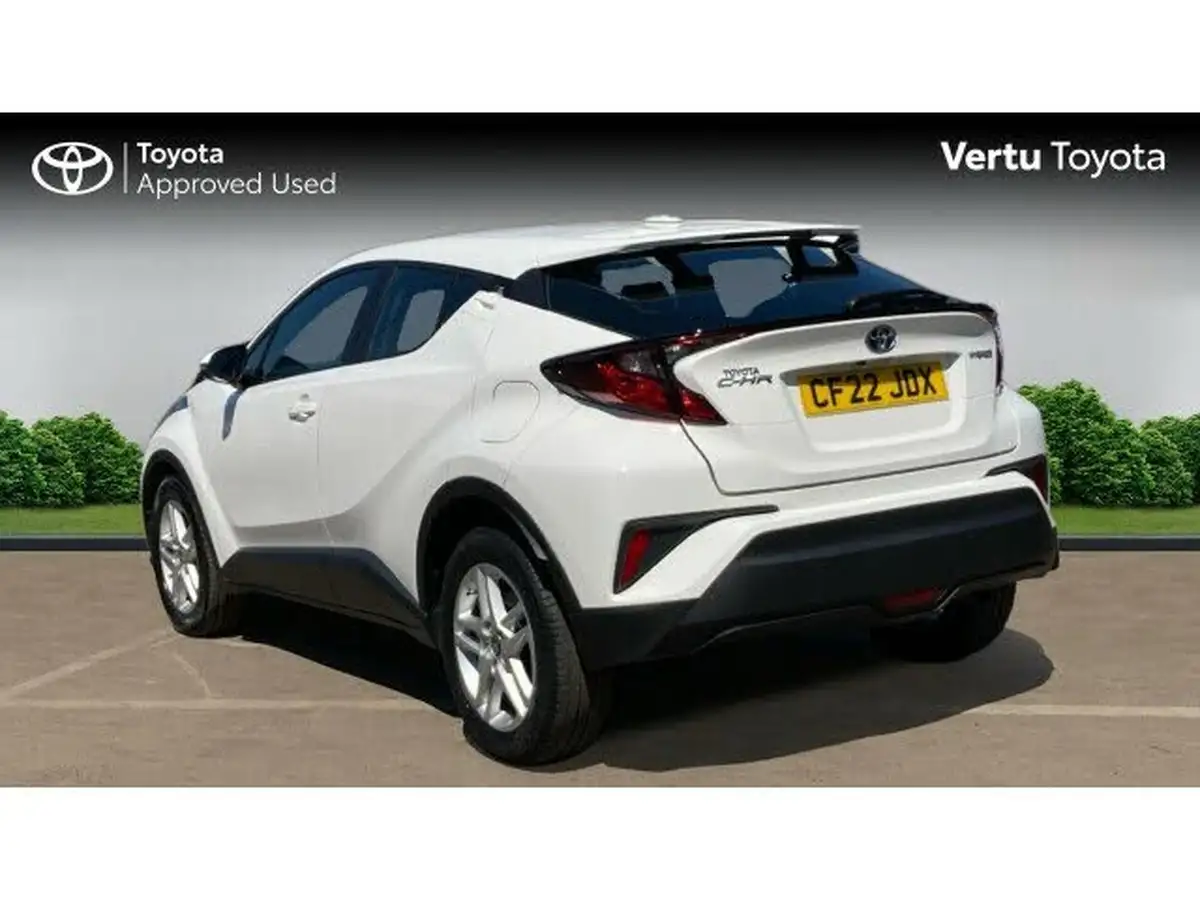2022-toyota-c-hr-18-vvt-i-icon-big-3