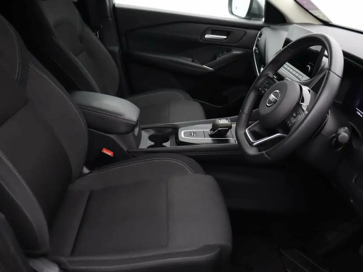 2022-nissan-qashqai-13-dig-t-n-connecta-160ps-auto-big-14